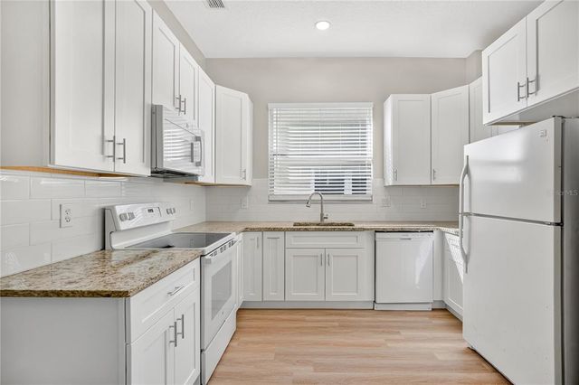 3672 BECONTREE PLACE, Oviedo, FL 32765