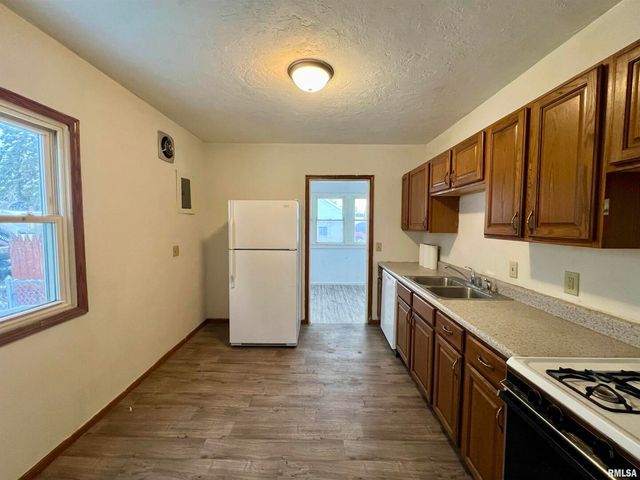 3207 Homestead Avenue, Davenport, IA 52802