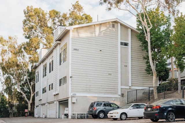 4652 Don Lorenzo Dr A, Los Angeles, CA 90008