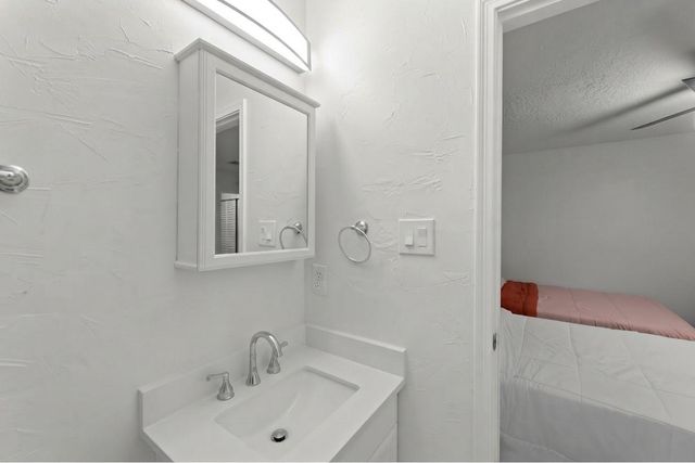 2379 Briarwest Boulevard 96, Houston, TX 77077