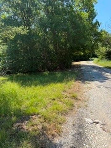 157 Canyon Valley Lane, Weatherford, TX 76085