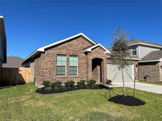 803 Cypress Summit, Huffman, TX 77336