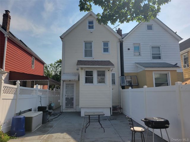 89-38 199th Street, Hollis, NY 11423
