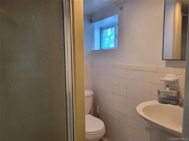 89-38 199th Street, Hollis, NY 11423