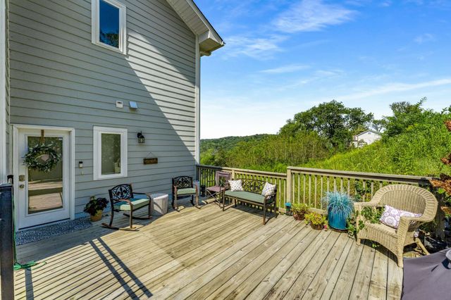 132 Highbridge Dr, Smithville, TN 37166