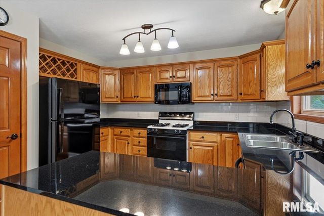 124 ASPEN Drive, Chatham, IL 62629