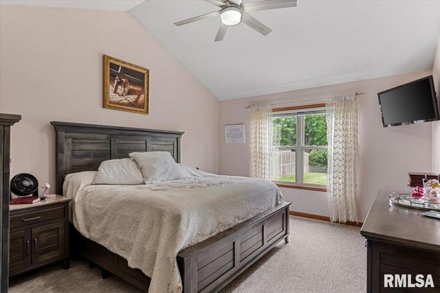 124 ASPEN Drive, Chatham, IL 62629
