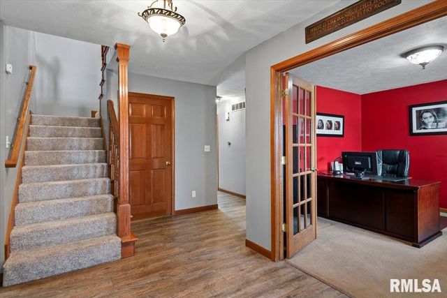 124 ASPEN Drive, Chatham, IL 62629
