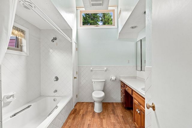 53 Trout Farm Ln, Duxbury, MA 02332
