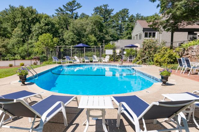 53 Trout Farm Ln, Duxbury, MA 02332