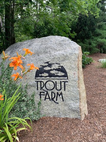 53 Trout Farm Ln, Duxbury, MA 02332