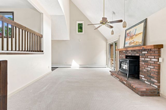 53 Trout Farm Ln, Duxbury, MA 02332