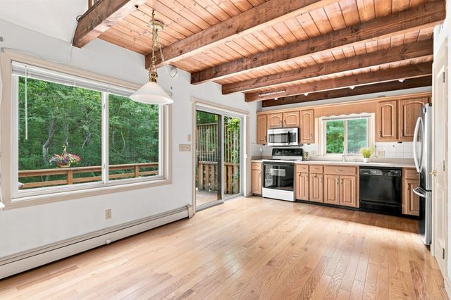 53 Trout Farm Ln, Duxbury, MA 02332