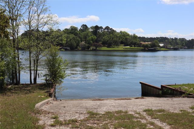 TBD Loper Lake, Livingston, TX 77351