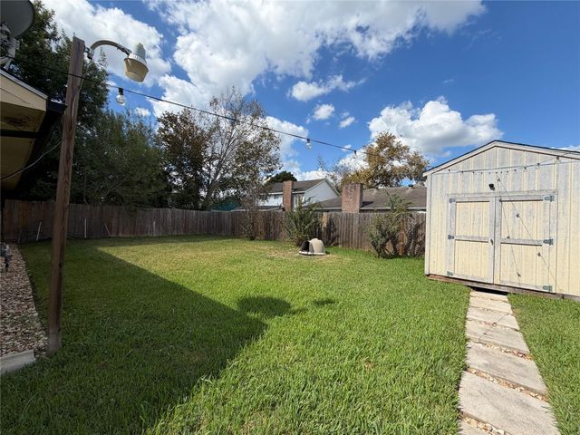 6626 Trigate Drive, Houston, TX 77489