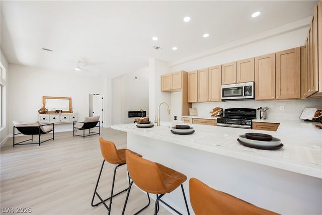 10017 Bundella Drive, Las Vegas, NV 89134