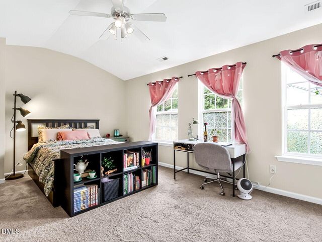 100 Gallent Hedge Trail, Apex, NC 27539
