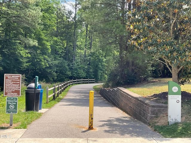 100 Gallent Hedge Trail, Apex, NC 27539