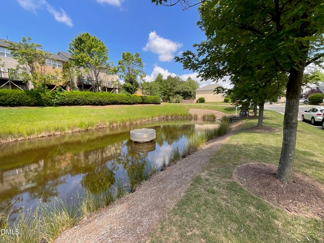 100 Gallent Hedge Trail, Apex, NC 27539