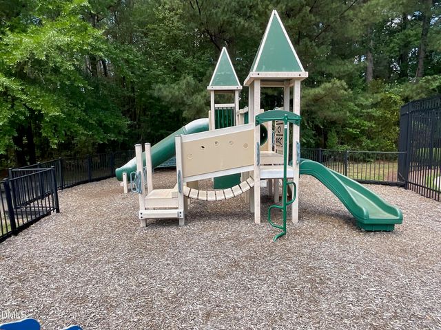 100 Gallent Hedge Trail, Apex, NC 27539