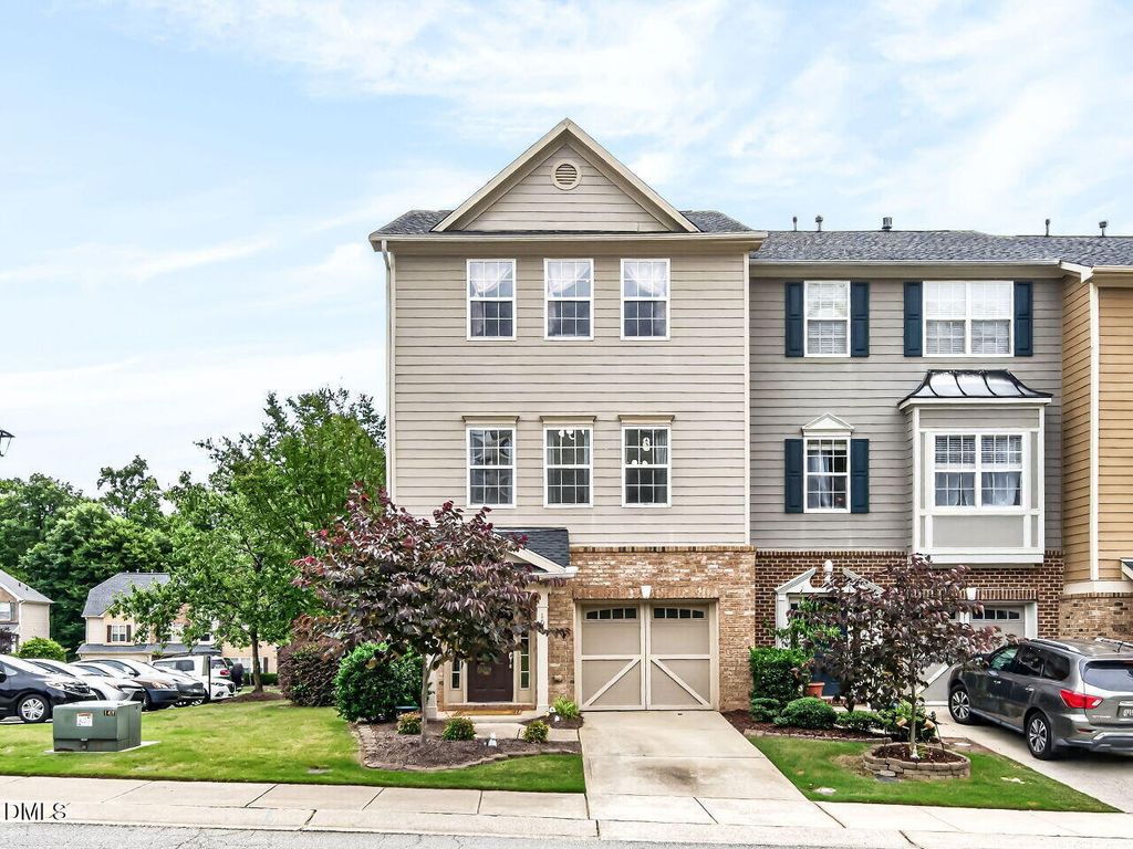 100 Gallent Hedge Trail, Apex, NC 27539
