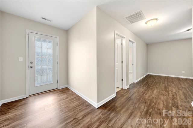 4628 Meshack Avenue, Charlotte, NC 28213