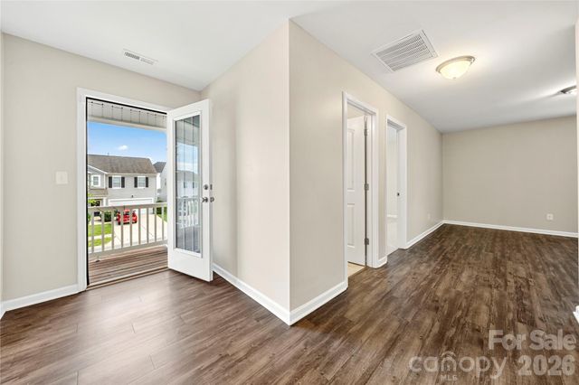 4628 Meshack Avenue, Charlotte, NC 28213