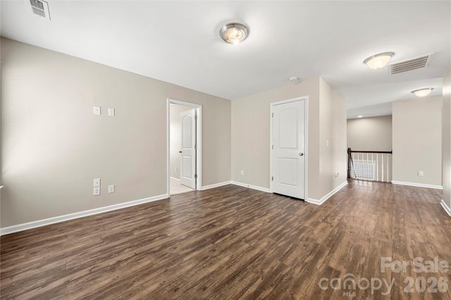 4628 Meshack Avenue, Charlotte, NC 28213