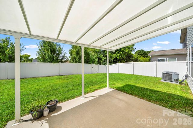 4628 Meshack Avenue, Charlotte, NC 28213