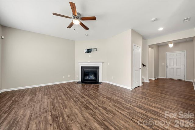 4628 Meshack Avenue, Charlotte, NC 28213
