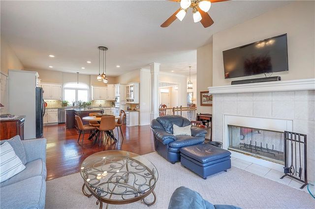 20265 W 115th Terrace, Olathe, KS 66061