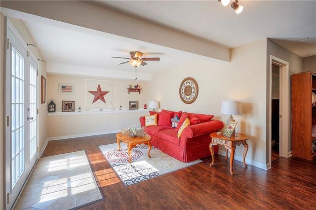 20265 W 115th Terrace, Olathe, KS 66061