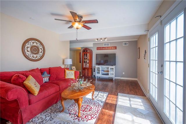 20265 W 115th Terrace, Olathe, KS 66061