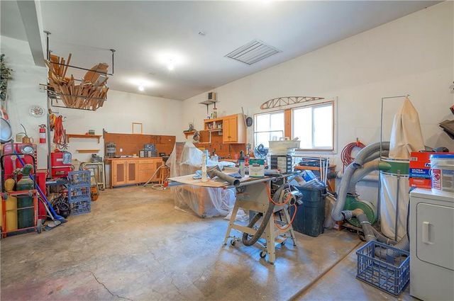 20265 W 115th Terrace, Olathe, KS 66061