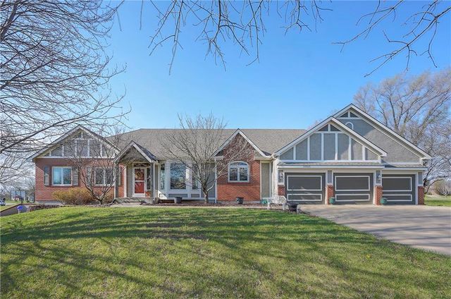 20265 W 115th Terrace, Olathe, KS 66061