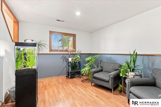 1245 W Jean Avenue, Lincoln, NE 68522