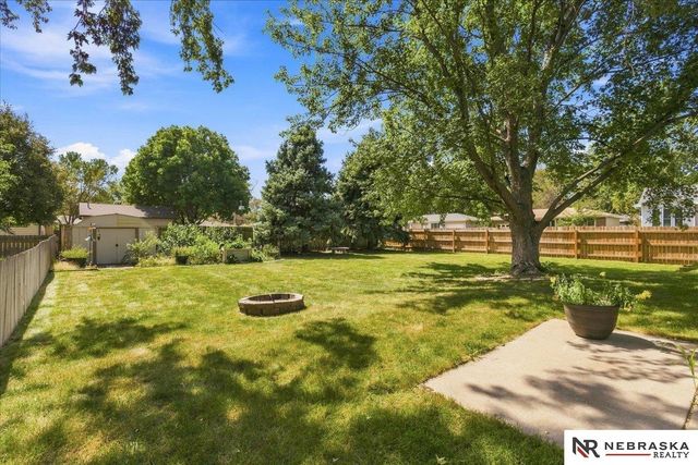 1245 W Jean Avenue, Lincoln, NE 68522