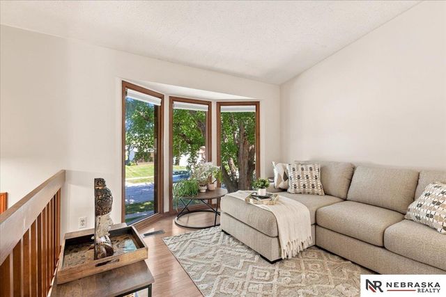 1245 W Jean Avenue, Lincoln, NE 68522