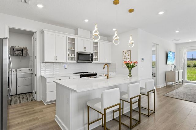 1956 SUNSHINE PEAK DRIVE, Minneola, FL 34715