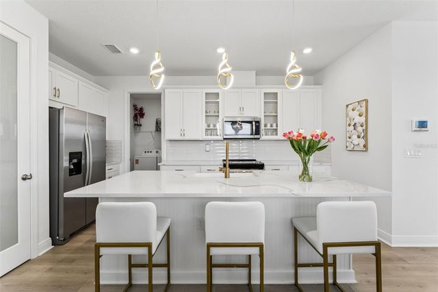 1956 SUNSHINE PEAK DRIVE, Minneola, FL 34715