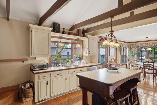64 E Main Street, Westerville, OH 43081