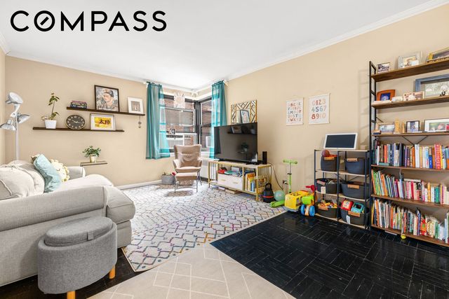 3242 92nd St Apt 102B, New York City, NY 11369