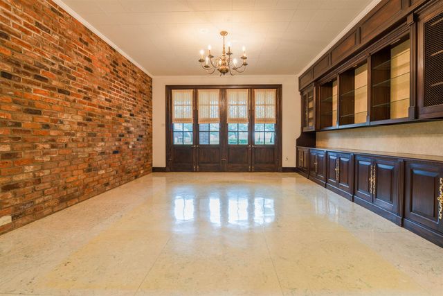 567 Highway 308, Thibodaux, LA 70301