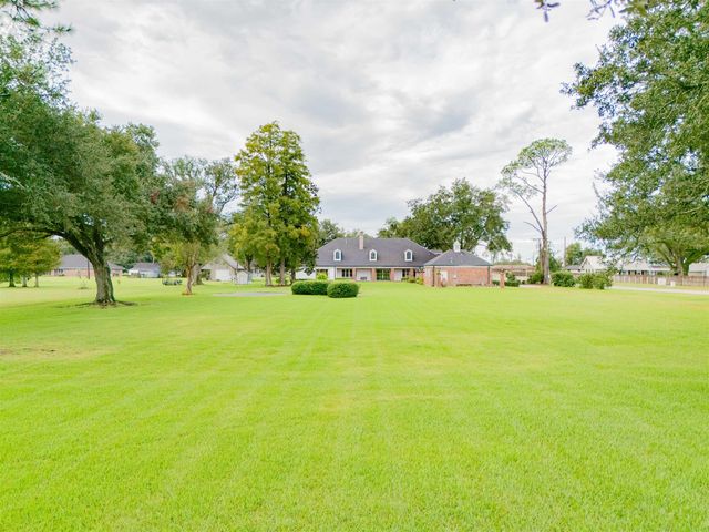 567 Highway 308, Thibodaux, LA 70301