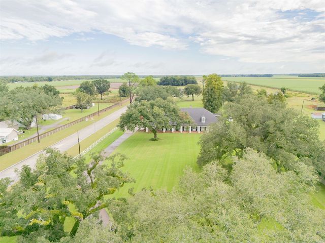 567 Highway 308, Thibodaux, LA 70301