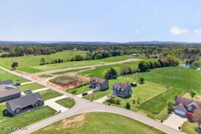 338 Pistole Rd, Sparta, TN 38583