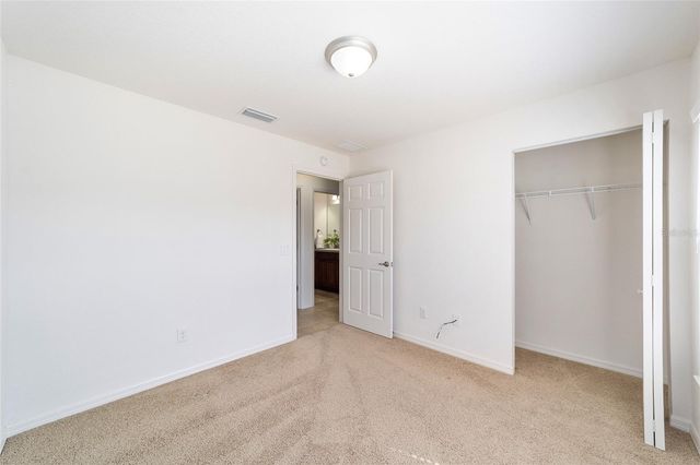 5076 NEPTUNE CIRCLE, Oxford, FL 34484