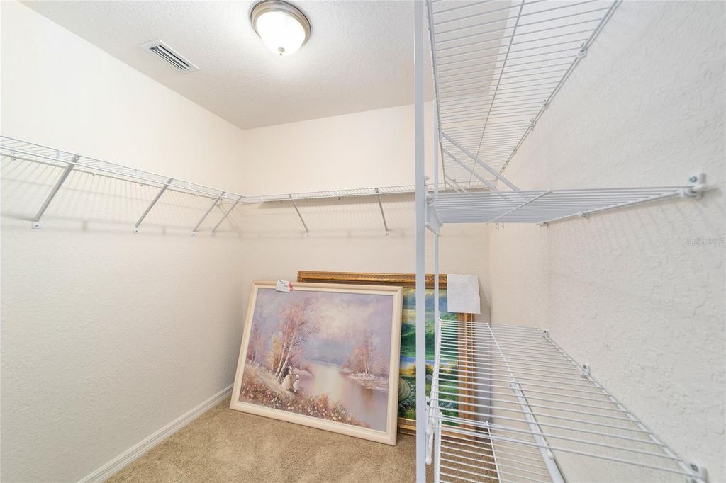 Image 28 of property listing at 5076 NEPTUNE CIRCLE, Oxford, FL 34484