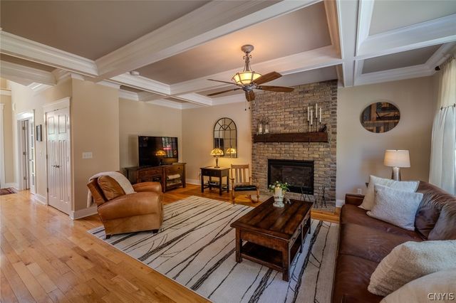 9089 Ashley Landing Drive, Clay, NY 13041