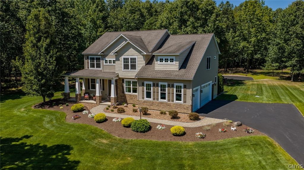 9089 Ashley Landing Drive, Clay, NY 13041
